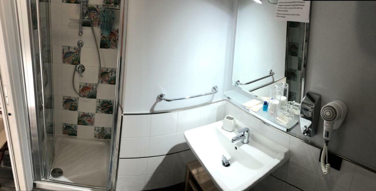 B&B Ponza Suite المظهر الخارجي الصورة